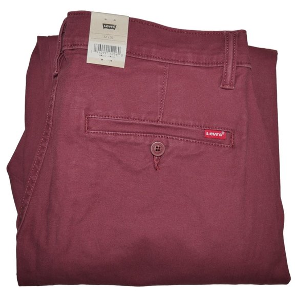 Levi's XX Men's Chino Relaxed Taper Fit Pants Size 32x32 Maroon Red Holiday NWT - Picture 3 of 6